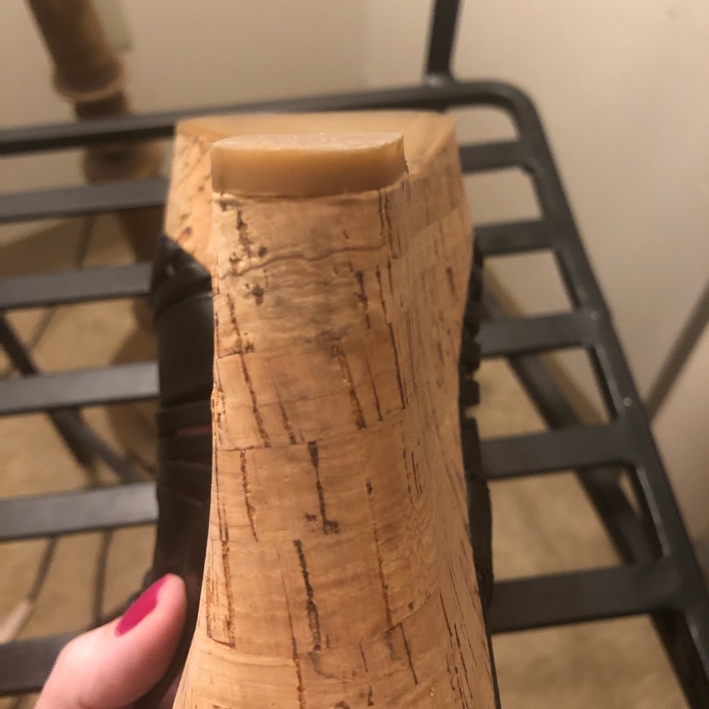 Shoes - Picture 6 of 6